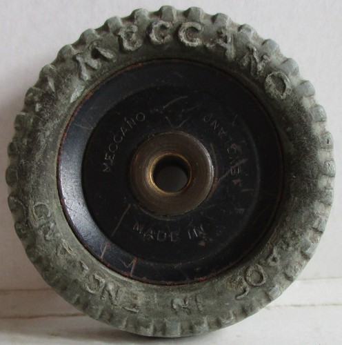 Meccano 142c gris caoutchouc - 142c,