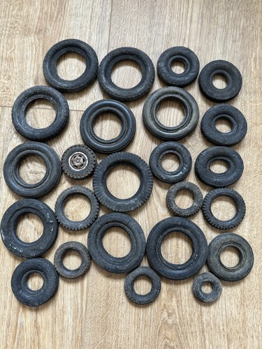 Ancien stock pneu dinky - pneu, toys
